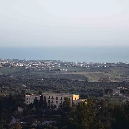 Triskeles 3* Αγκριτζέντο