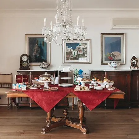 Bed and Breakfast Triskeles 4*